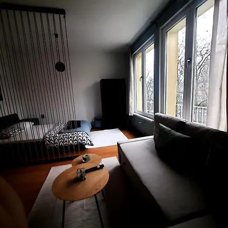 Apartment Lucky Number 7 *